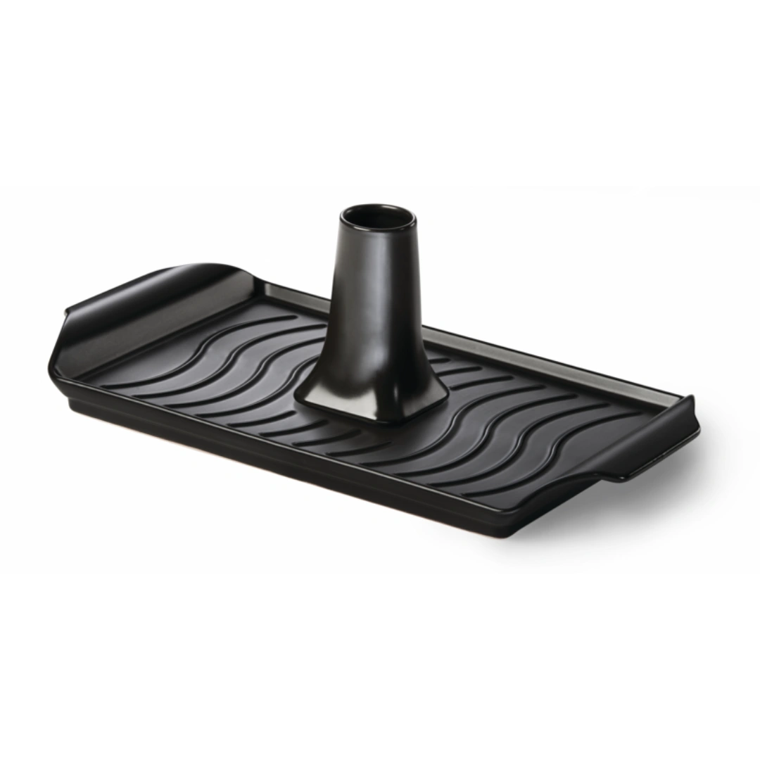 CERAMIC-ROAST-PAN-WITH-CHICKEN-ROASTER-Lifestyle-1-1.webp