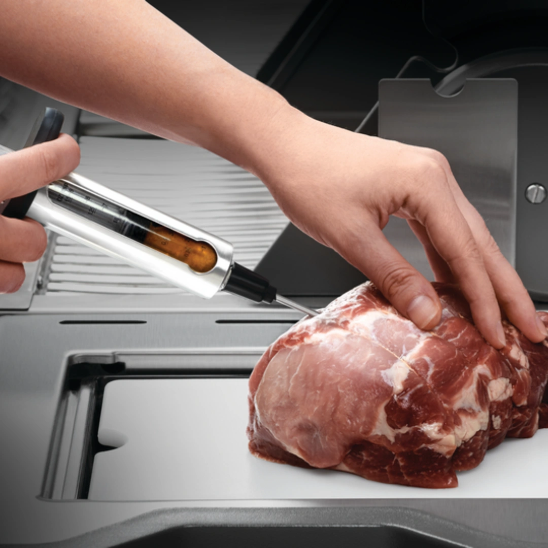 SS-MARINADE-INJECTOR-Lifestyle-2-1.webp